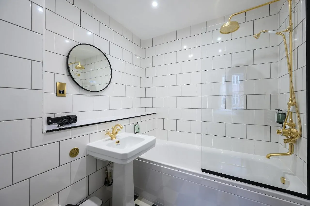 City Centre First Floor Family Suite Edinburgh Gasthof
