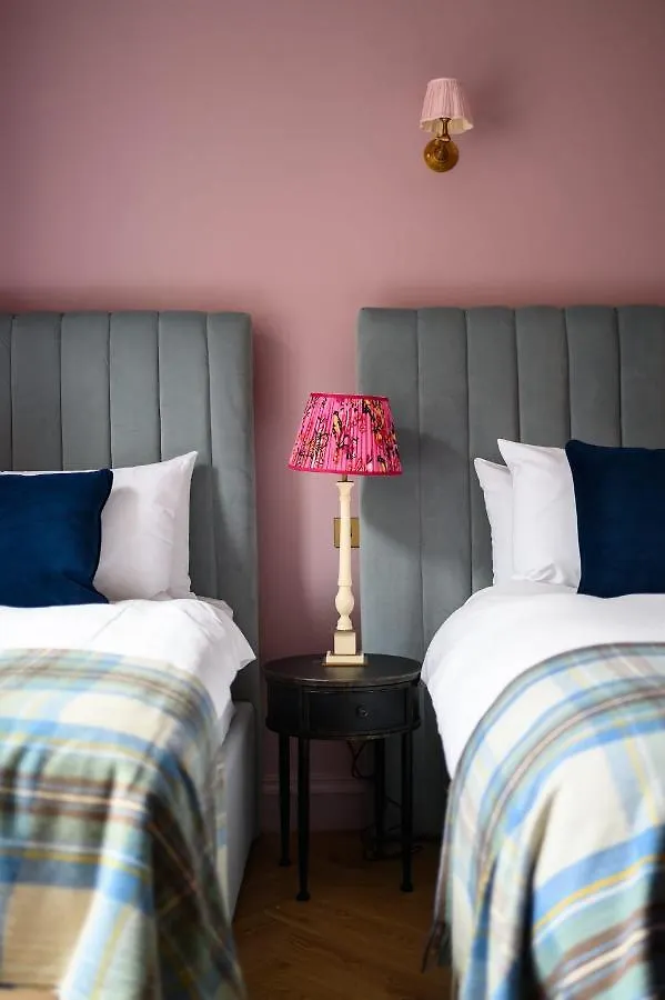 City Centre First Floor Family Suite Edinburg 0*,