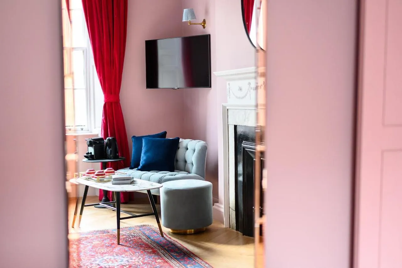 City Centre First Floor Family Suite Edinburg